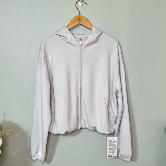 Lululemon Softstreme Full Zip Hoodie Jacket Light Vapor Size 10 NWT - Picture 4 of 10